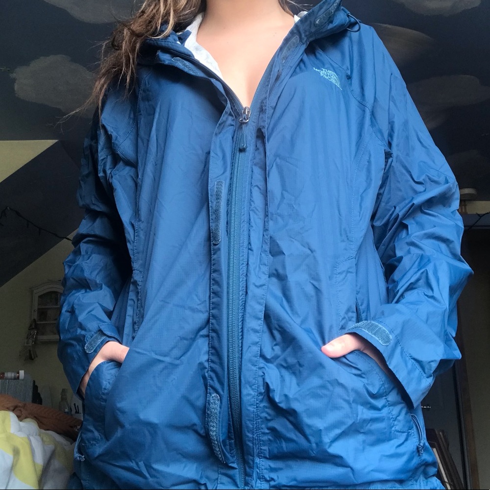 Women north face rain jacket!